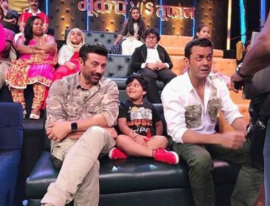 5 साल की उम्र में भगवान बन गया ये बच्चा, SRK और सनी भी फैन