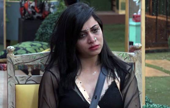 सपना के तंज से रो पड़ीं अर्शी, जानें- क्या है सेक्स स्कैंडल विवाद