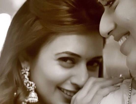 PHOTOS: बॉलीवुड और टीवी सिलेब्स ने ऐसे मनाया करवा चौथ