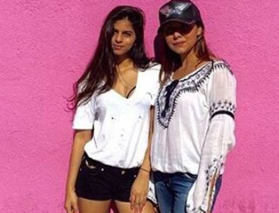 सोशल मीडिया पर शाहरुख से ज्यादा फेमस सुहाना, ये फोटो हुईं VIRAL