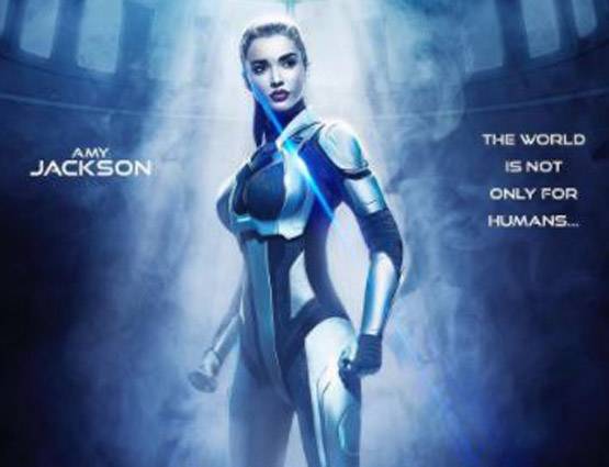 रजनीकांत की हीरोइन बिकिनी ड्रेस में जमकर कर रही हैं HALLOWEEN PARTY