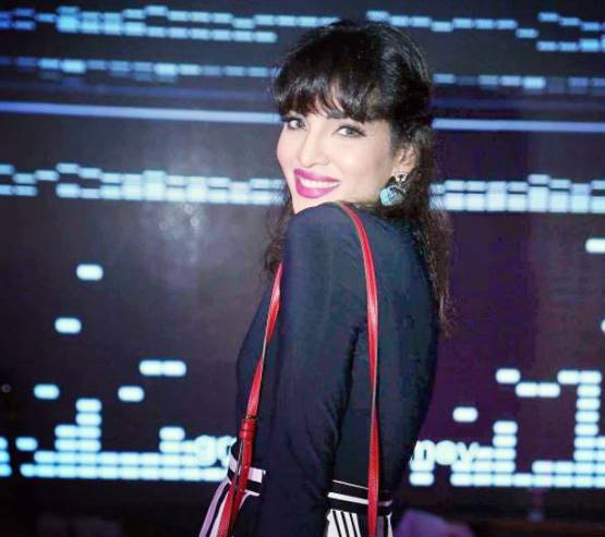 मिलिए पाकिस्तान की प्रियंका चोपड़ा से, इंटरनेट पर मचा चुकी हैं धूम