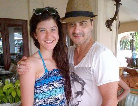 फिल्मों में फ्लॉप होने के बाद TV से वापसी कर रहा ये एक्टर, पत्नी NRI