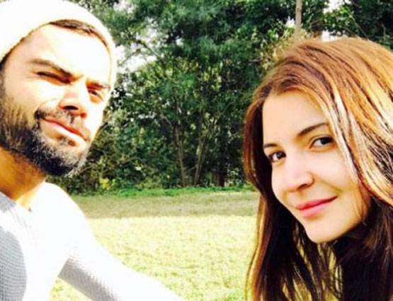 जब विराट ने कही ये बात-सुनकर शरमा गईं अनुष्‍का, देखें PICS