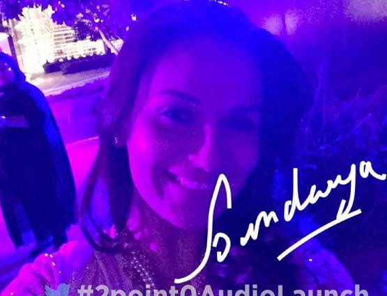 स्काई डाइविंग से 2.0 का पोस्टर आया, अब बुर्ज खलीफा में म्यूजिक लॉन्च