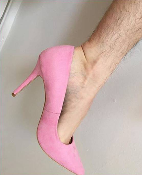 मॉडल को मिल रही है रेप की धमकी, बिना शेव कराया था फोटोशूट