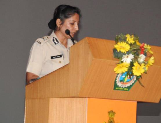 हनीप्रीत से राज उगलवाएगी ये अफसर, मिला है राष्‍ट्र‍पति सम्‍मान