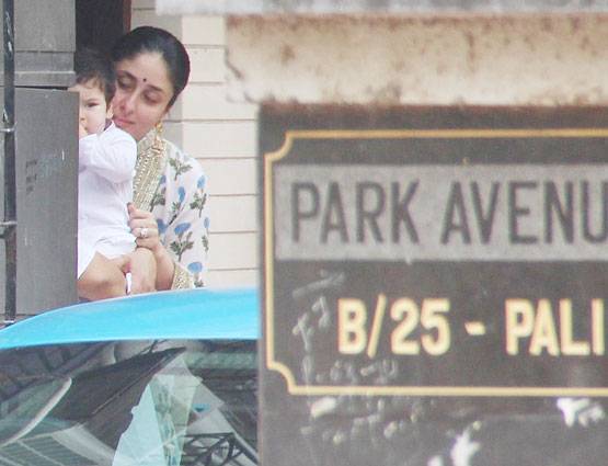 इस अंदाज में तैमूर ने मनाई पहली दिवाली, करीना के साथ दिखीं करिश्मा