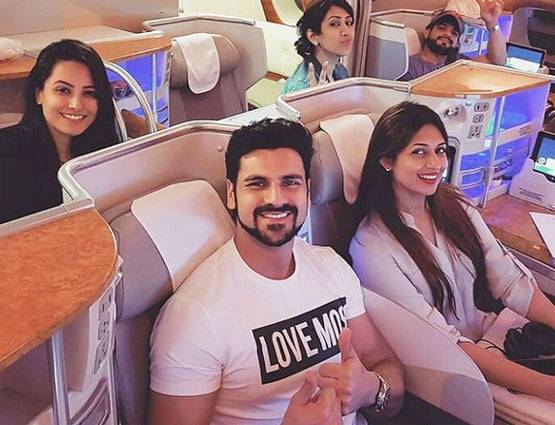 बुडापेस्ट में FUN MODE में दिखीं 'ये हैं मोहब्बतें' की स्टारकास्ट