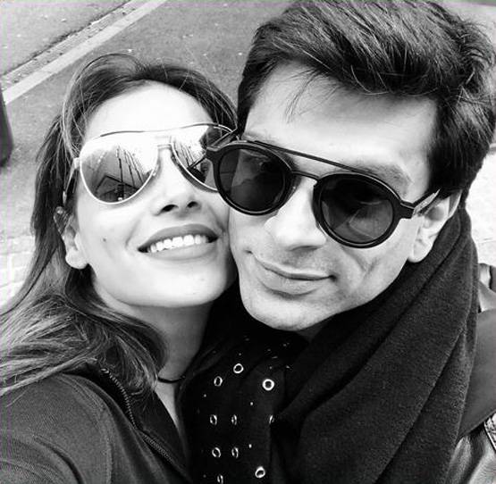 कंडोम एड के लिए इंटीमेट दिखे बिपाशा-करण, वीडियो हुआ वायरल