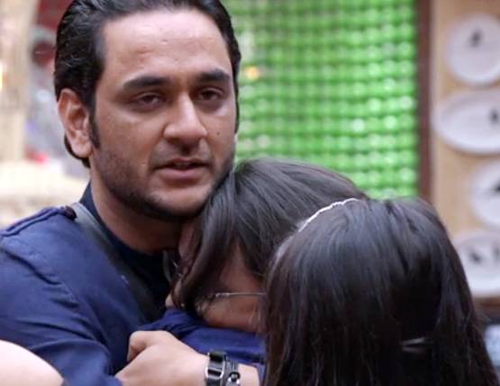 BIGG BOSS से बाहर हुई ज्योति, विकास गुप्ता ने दिया ये ऑफर