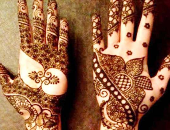 करवा चौथ पर बनाना हैं अपनी मेहंदी को खास, तो लगाएं यह डिजाइन