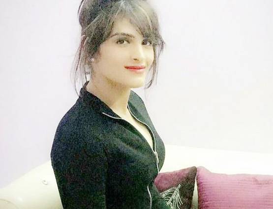 पहले लड़का थी ये मॉडल, सेक्स चेंज कराकर बनीं लड़की