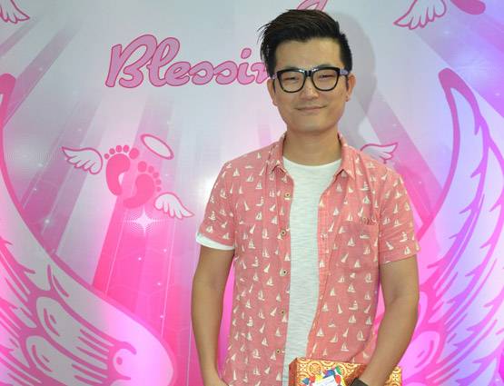 PHOTOS: करणवीर बोहरा ने ऐसे मनाया अपनी बेटियों का पहला बर्थडे