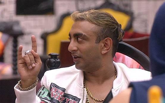 BIG BOSS के घर में पहले हफ्ते ही बवाल, इस तरह से हो रहे हैं झगड़े