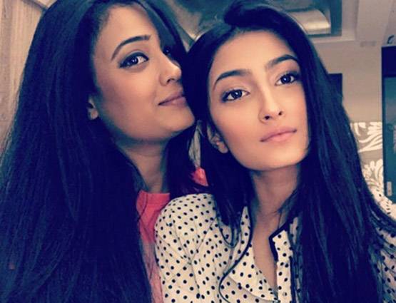 PET की मौत पर रोई थीं श्वेता तिवारी, कुछ ऐसी है उनकी फैमिली