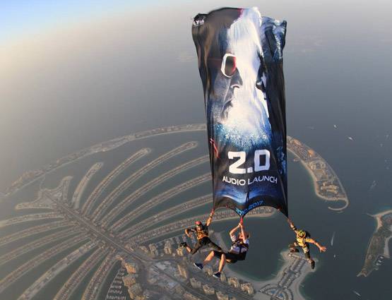 बजट से लेकर स्टार कास्ट तक, रजनी मार्का फिल्म है 2.0