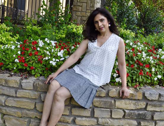 अब ऐसी दिखती हैं बीते जमाने की टॉप एक्ट्रेस मीनाक्षी शेषाद्रि