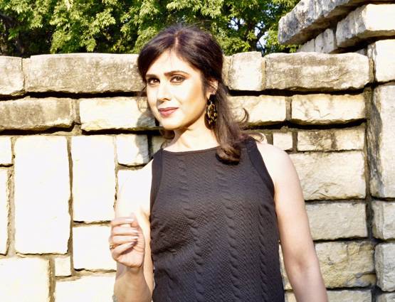 अब ऐसी दिखती हैं बीते जमाने की टॉप एक्ट्रेस मीनाक्षी शेषाद्रि