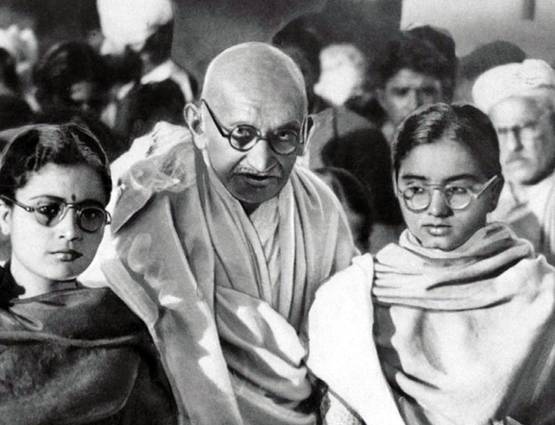 महात्मा गांधी से बड़ी थीं उनकी पत्नी, जानें- उनकी जिंदगी से जुड़ी बातें