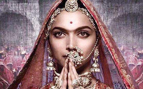 रिव्यू कमेटी ने पद्मावती में घूमर पर जताई आपत्ति, दीपिका ने की थी ये गलतियां!