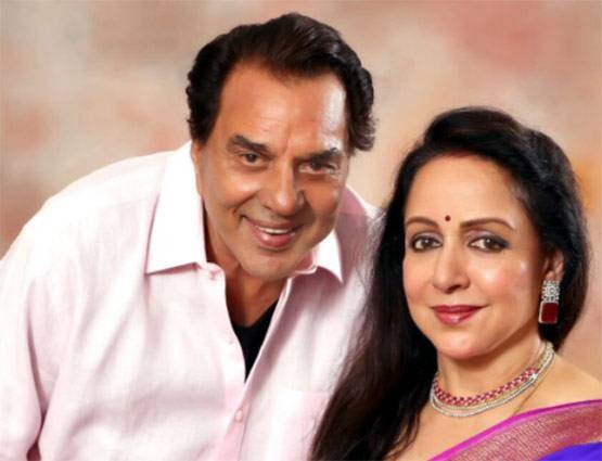 हेमा ने बताया- धर्मेंद्र से लव स्टोरी, और कैसे पहुंची शादी तक बात