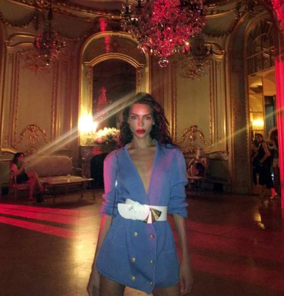 ट्रांसजेंडर मॉडल का रिकॉर्ड, एडल्ट मैगजीन में छपेंगी तस्वीर