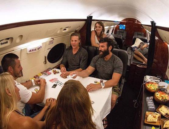 वेगास: जान बचाकर भागे 'Insta King', सिर में गोली लगते देखा