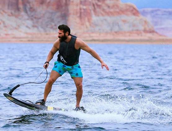 वेगास: जान बचाकर भागे 'Insta King', सिर में गोली लगते देखा