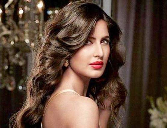 रणबीर से सोनम कपूर तक: कंगना-रितिक विवाद में आ चुका है इन सितारों का नाम