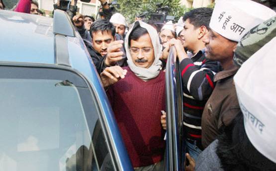 केजरीवाल की चोरी हुई ब्लू वैगनआर, जानें क्या है कार की पूरी कहानी