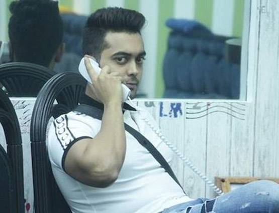 Bigg Boss में ढिंचैक के दो दीवाने? 'लव' ट्रायंगल से मचेगा बवाल