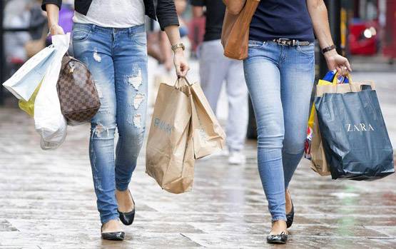 दिवाली शॉपिंग के दौरान बचें इन 10 ट्र‍िक से, वरना जेब हो जाएगी खाली