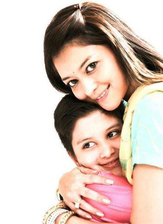 इस 'महारानी' के पति हैं दिग्गज नेता, एक 'सास' CM तो दूसरी हैं मंत्री