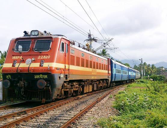 BHIM ऐप से रेल टिकट करें बुक, मिलेगा Free में सफर करने का मौका