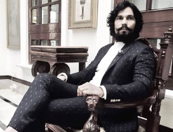 अजय की वजह से नहीं हुई तब्बू की शादी? कुंवारे हैं ये 7 उम्रदराज स्टार