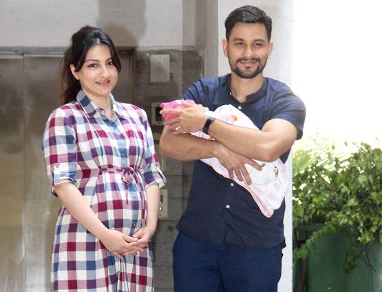 बेबी इनाया के साथ घर लौटीं MOMMY सोहा अली खान, देखें PHOTOS