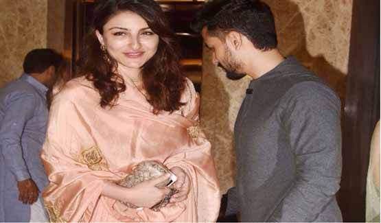 DIWALI PARTY: डिलीवरी के कुछ ही दिनों बाद दिखा सोहा अली खान का ये अंदाज