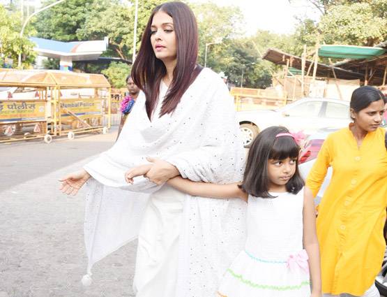 जन्मदिन पर बेटी संग ऐश्वर्या पहुंची सिद्धिविनायक,अभिषेक नहीं आए साथ