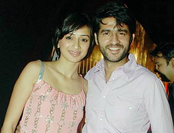 बिग बॉस कंटेस्टेंट की लव स्टोरी: पहले लड़ाई फिर 6 माह हाय-हैलो