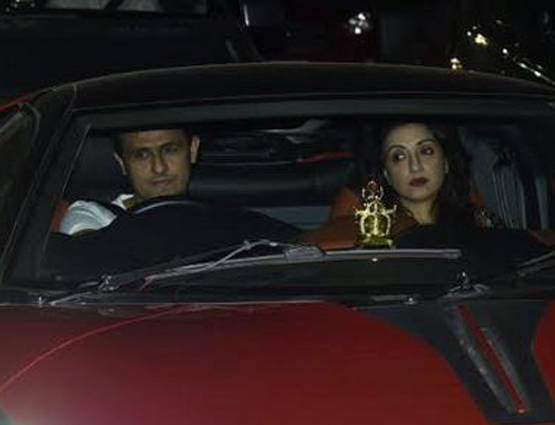 रणवीर नहीं करण के साथ 'इत्तेफाक' की स्क्रीनिंग पर पहुंची दीपिका