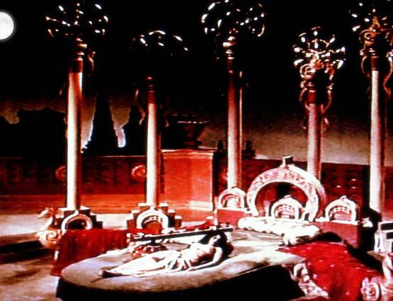 जानिए, इतिहास की सबसे खूबसूरत महिला को क्यों मिली ऐसी सजा!