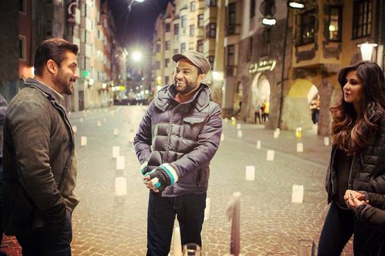 3 दिन बाद रिलीज होगा टाइगर जिंदा का ट्रेलर, 50 डिग्री तापमान में ऐसा दिख रहा है 'टाइगर'