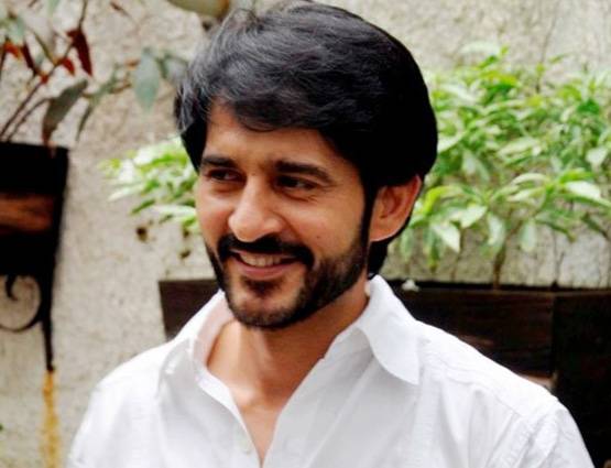 बिग बॉस कंटेस्टेंट की लव स्टोरी: पहले लड़ाई फिर 6 माह हाय-हैलो