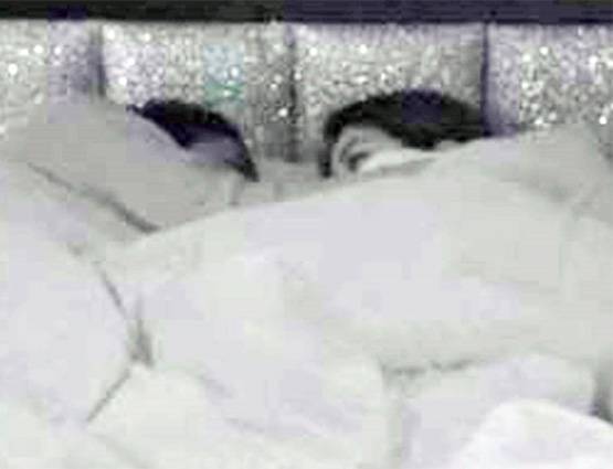 BIGG BOSS 11: गंदी बातों और INTIMACY का ओवरडोज