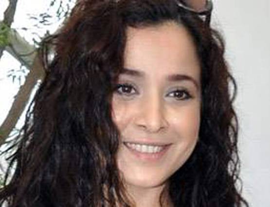 पूर्व क्रिकेटर की बेटी हैं सिमोन सिंह, खुद डिजाइन की अपनी वेडिंग ड्रेस