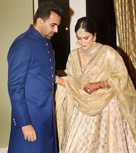 जहीर-सागरिका की रिस्पेशन पार्टी में पहुंची सुष्मिता सेन