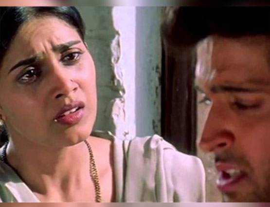 हमउम्र रितिक की मां का किया रोल, अब ऐसी दिखती है ये एक्ट्रेस