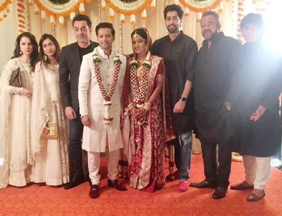 एक्ट्रेस तनुश्री दत्ता की बहन ने की 10 साल बड़े एक्टर से शादी, PHOTOS