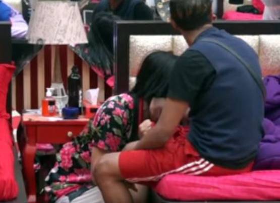 BIGG BOSS 11: गंदी बातों और INTIMACY का ओवरडोज